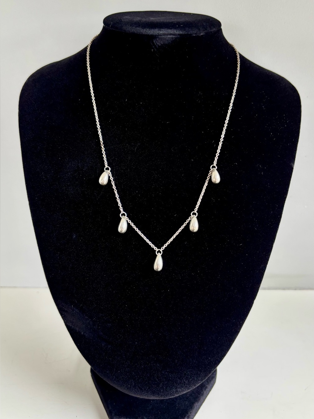 Tiffany & Co. Elsa Peretti 5 Tear Drop 925 Sterling Silver Necklace 16"